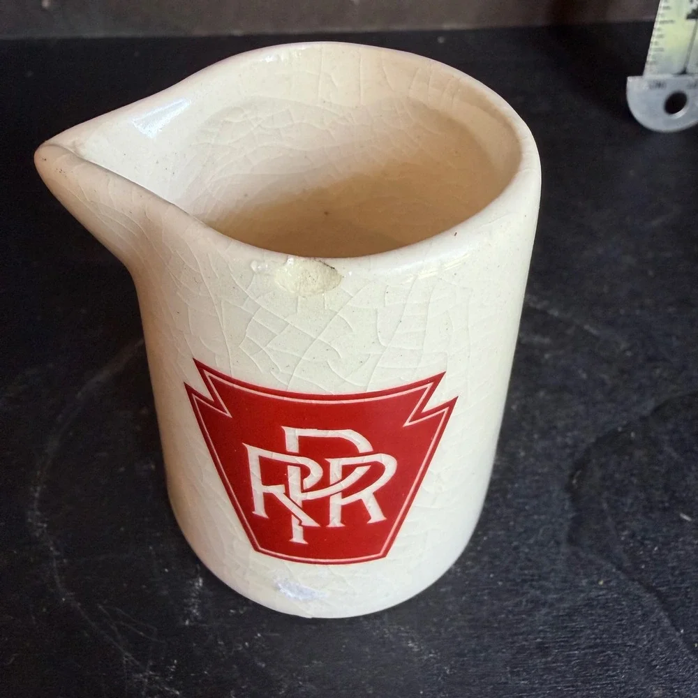 Vintage Pennsylvania Railroad PRR Red Keystone Logo Ceramic Creamer Pitcher 2.5